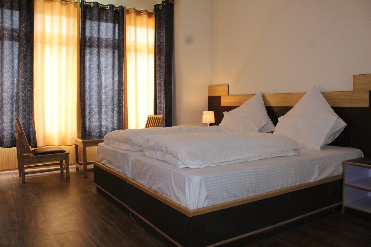 Hotel Kasdar Ladakh Leh Bagian luar foto